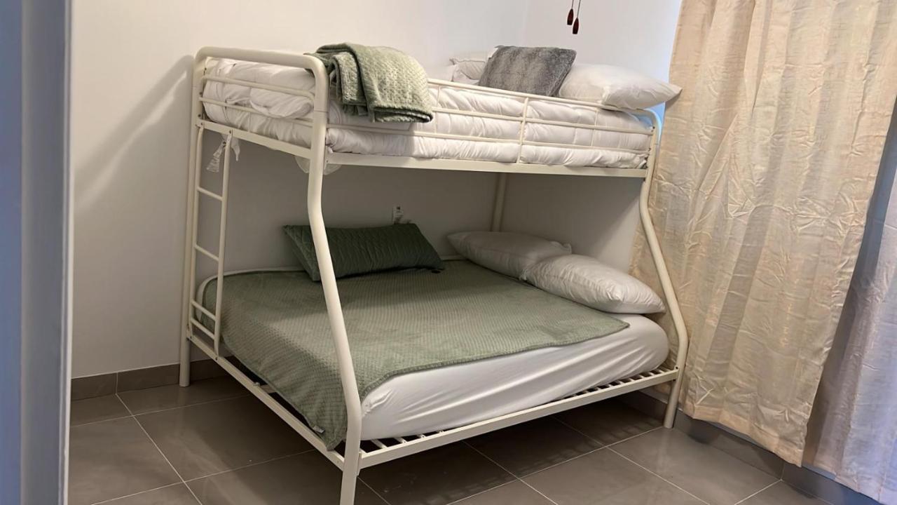 Habitacion Con Bano Compartido Маямі Екстер'єр фото